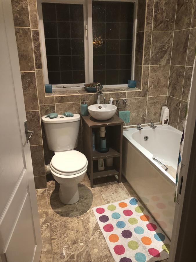 Eagle Close 2 Bedroom Home Waltham Abbey Esterno foto