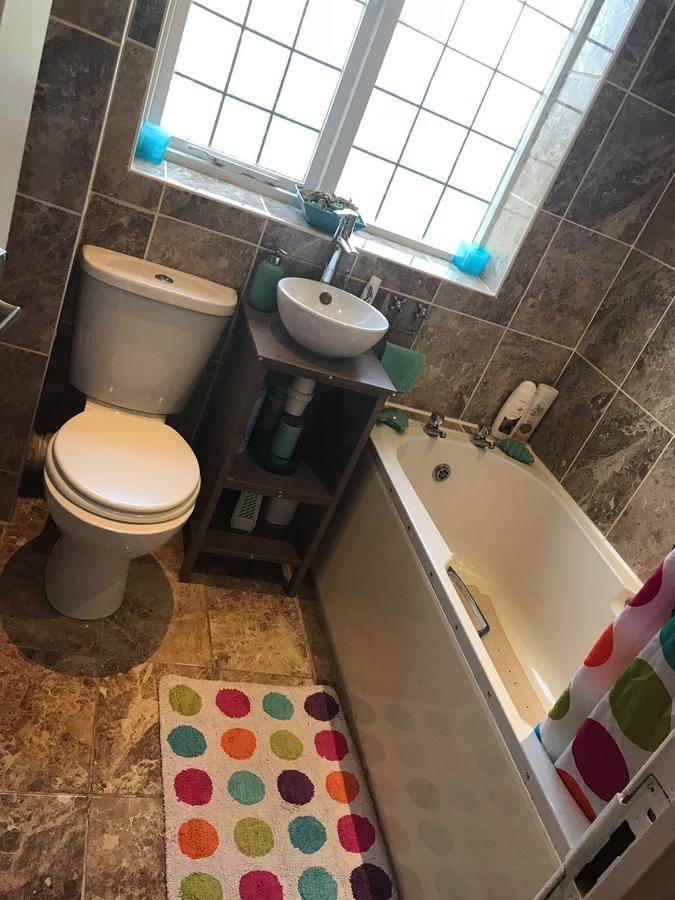 Eagle Close 2 Bedroom Home Waltham Abbey Esterno foto